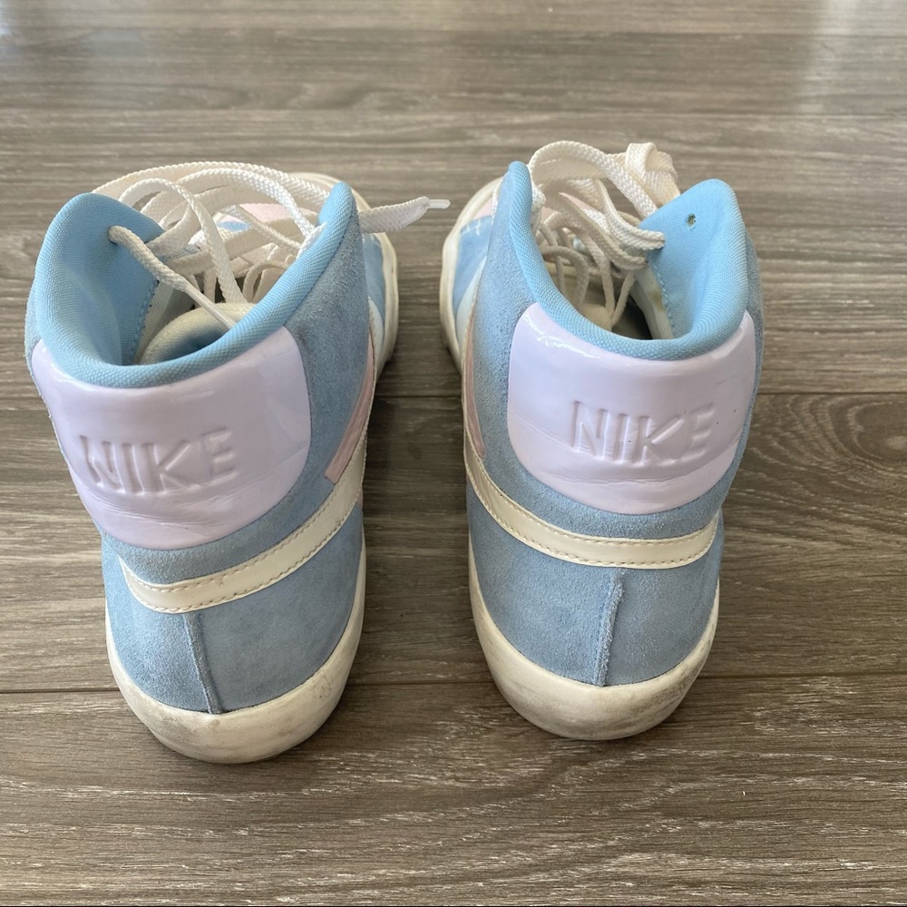 Nike Blazer Royal Easter Hightop - Picture 4 of 9